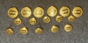 Lot of 16 Burlington Northern 6 1" Uniform Buttons and 10 1/2" Hatband Tacks - Picture 1 of 2