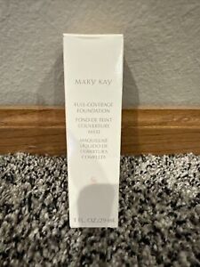 New In Box Mary Kay Full Coverage Foundation Ivory 200 Normal/Dry -Pink Cap