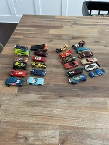 Hot Wheels LOT OF 24 Loose Cars - Vintage 90s 00s NICE FREE SHIPPING - Picture 1 of 16