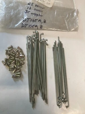 Juego de radios de rueda delantera OEM (38) 443-25104-00 NOS Yamaha DT125 DT175 1974-1975 OEM Foto 1 de 2