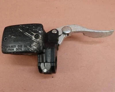 2006-2024 KAWASAKI Vulcan Classic LT VN900D Left Front Brake Master Cylinder - Image 1 of 4