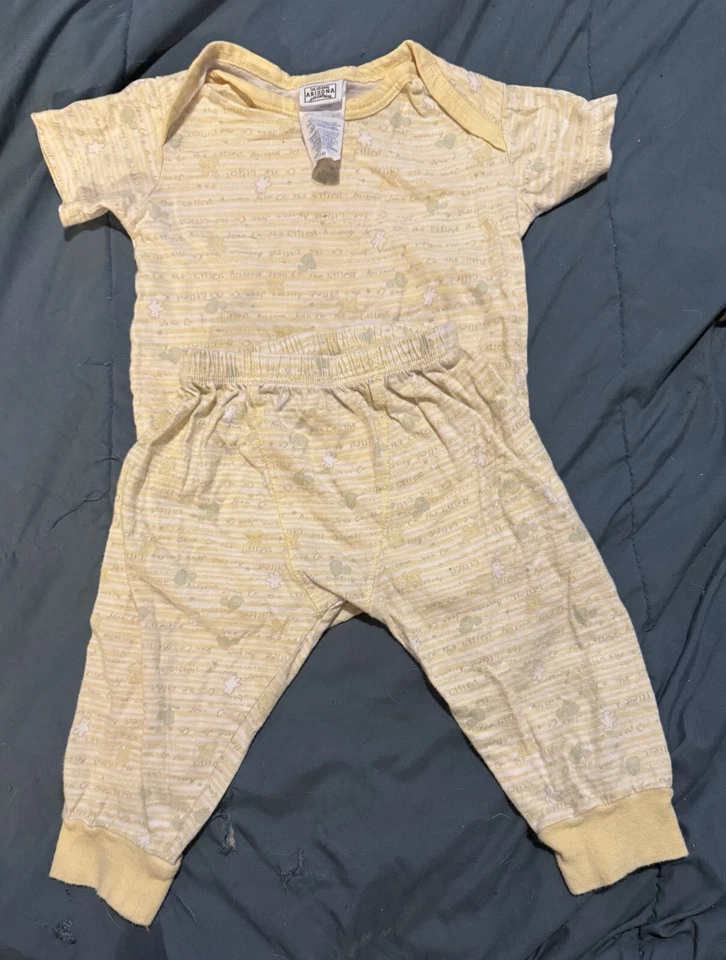 Traje de bebé vintage Arizona amarillo con patos y osos - 1998 Foto 1 de 2