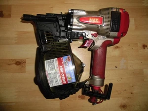 Max High-Pressure Nailer HN75N1 - Picture 1 of 3