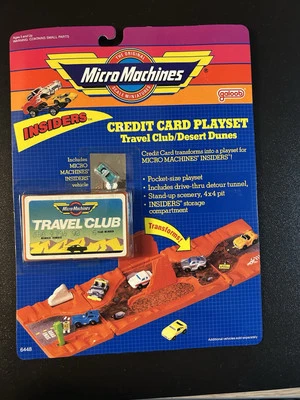Vintage GALOOB MICRO MACHINES - Drivers License Credit Card Playset MOC NEW - Immagine 1 di 2