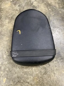 08-09 2008 2009 Suzuki GSXR 750 GSXR750 Rear Back Passenger Seat OEM Gixxer - Bild 1 von 8