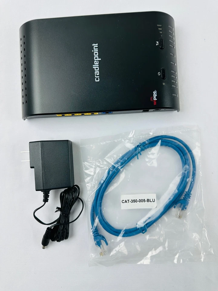 Cradlepoint MBR1200B Wireless Router - Image 1 of 4