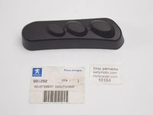 OEM PEUGEOT LXR 125 200 SCOOTER RIGHT FOOT PEG STAND STAY RUBBER COATING 801292 - Picture 1 of 2