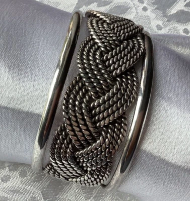 ESTADO*DE COLECCIÓN*FIRMADO*MÉXICO*ESTERLINA*PLATA*TRENZADO*PUÑO*PULSERA*68*GRAMOS*ANCHO Foto 1 de 4