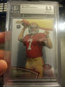 2011 Topps Finest #52 Colin Kaepernick BGS 8.5 Rookie 49ers - Bild 1 von 3