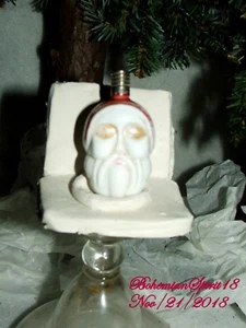 ANTIKE 30er JAPAN MILCHGLAS WEIHNACHTSMANNKOPF WEIHNACHTSBAUM GLÜHBIRNE UNGETESTET - Bild 1 von 5