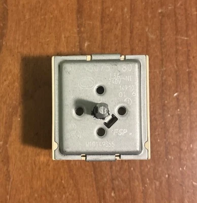 原始设备制造商正品惠而浦系列表面元件控制开关 W10149355 WPW10149355 — 第 1/3 张图片