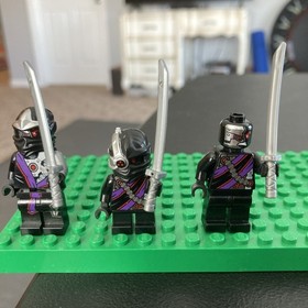 LEGO Ninjago Minifigure Nindroid Warrior Legacy Njo093 70726 Lot