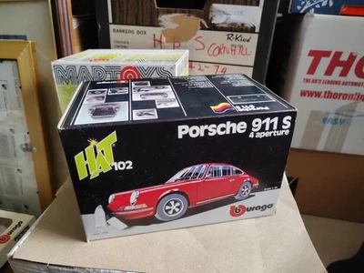 Modelo en caja 1/24 vintage Bburago Porsche 911 S Foto 1 de 4