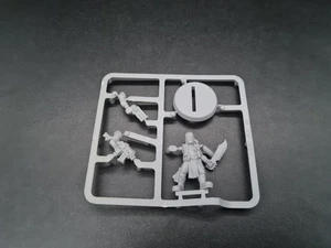 Warhammer 40k Necromunda 1st Edition 1995 Plastic Orlock figures on Sprue OOP - Picture 1 of 5