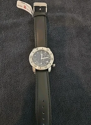 Victorinox swiss army watch mens - Image 1 of 4