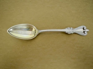 CUCCHIAIO souvenier argento sterling CINCINNATI cucchiaio da collezione monogrammato 5&5/8" - Foto 1 di 7