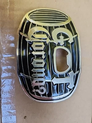 Abridor de botellas con hebilla de cinturón Got Corona para hombre Foto 1 de 2