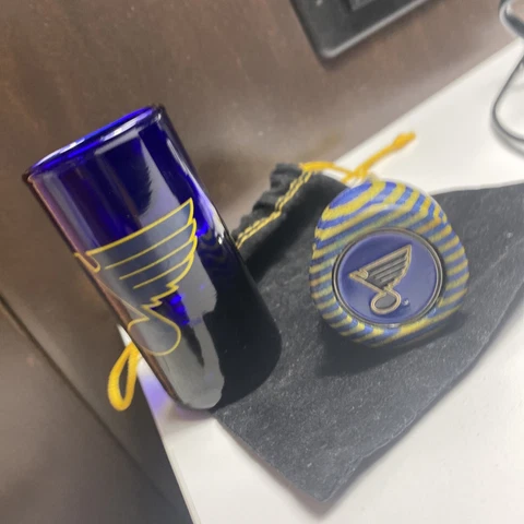 Lot Of 2 NHL St Louis Blues Cobalt Blue Shot Glass & Wooden Swirl Wine Stopper Cover