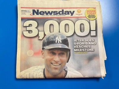 DEREK JETER 3000 HIT COLLECTION - SPORTS ILLUSTRATED / ACTUAL PAPER / PROGRAM - Image 1 of 3