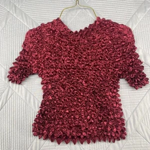 Pineapple Apparel Womens Crinkle Top Red One SIZE FITS ALL STRETCHES - Picture 1 of 8