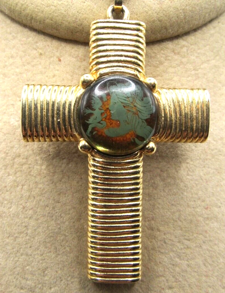 Jeane Dixon Cruz Tono Dorado con Diosa Doncella "Anillo de Estado de ánimo" Cadena de oro central Foto 1 de 4