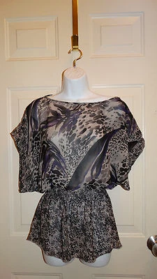 Miley Cyrus Max Azria Animal Print Purple, Gray & Black Drop Waist Blouse Size S - Imagem 1 de 4