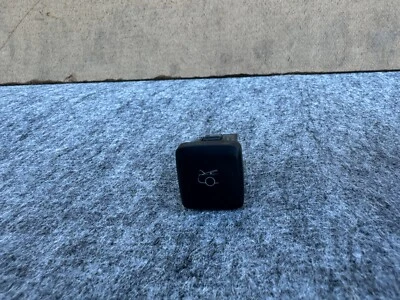 CONJUNTO ABRIDOR INTERRUPTOR MALETERO FORD MUSTANG GT 2015-2023 OEM Foto 1 de 4