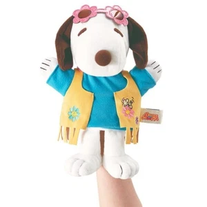 Peanuts Snoopy Hand Puppet Plush Doll UNIVERSAL STUDIOS JAPAN - Picture 1 of 2