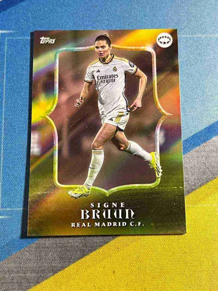 2024 Topps Aitana Bonmati Platinum Curated Set Pick Your Base - Buy More & Save - Image 1 of 1