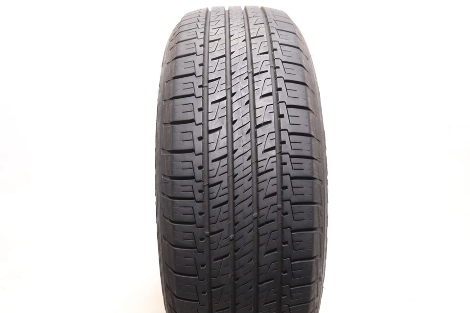 Set of 2 Used 225/60R18 Goodyear Assurance MaxLife - 100H 10-10.5/32 No Repairs - Image 1 of 4