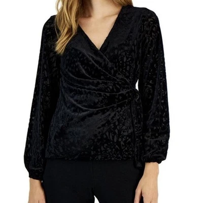 Blusa Top Alfani Para Mujer Pequeña Terciopelo Burnout Sobrepelliz Negra Foto 1 de 4