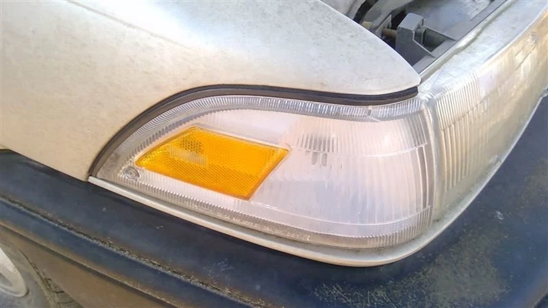 乘客角/公园灯公园灯转向信号适用于 89-92 COROLLA 214497 — 第 1/4 张图片