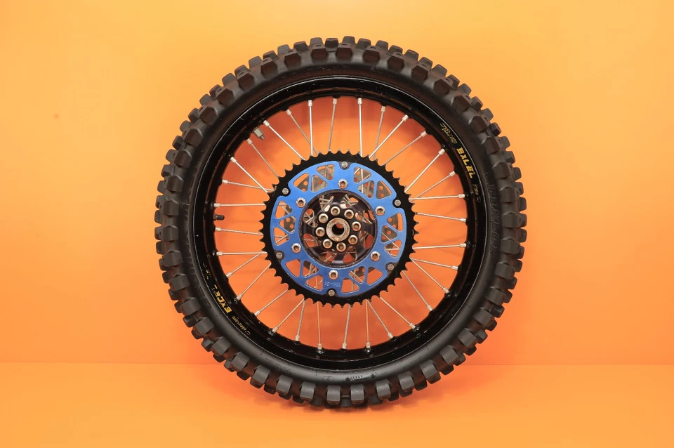 1997 90-98 YZ125 YZ 125 EXCEL RAD Rear Wheel Hub Rim Spokes Tire Center 19 - Image 1 of 4