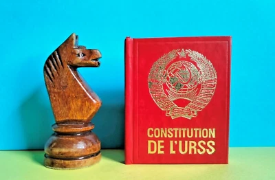 Конституция СССР Constitution of the Soviet Union in French Russian Mini Book - Image 1 of 4