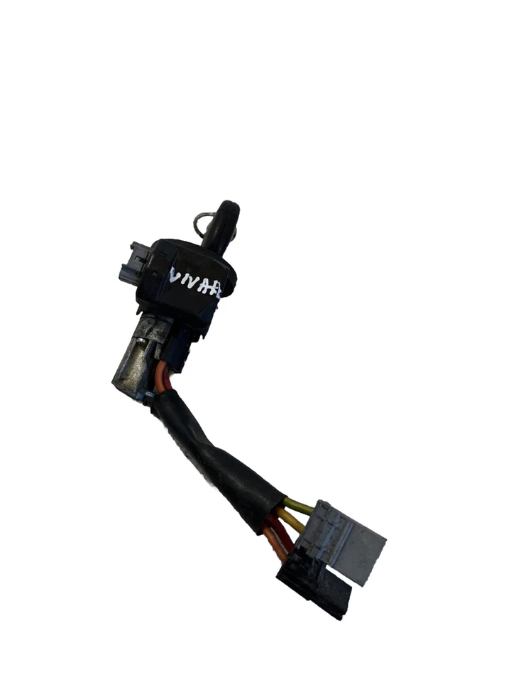 Renault Trafic Or Vivaro Ignition Barrel And Key Genuine 1.9 Dci 02-2007 - Image 1 of 4