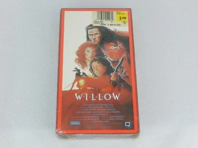 Willow VHS 1988 Columbia Tristar Val Kilmer Warwick Davis New & Sealed - Image 1 of 4