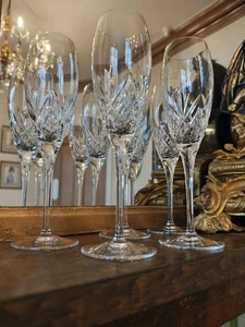 Set of 5 Beautiful and Elegant Royal Doulton Juliette Champagne Flutes 22 cm H - Picture 1 of 8