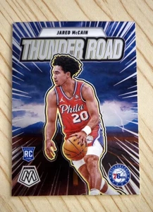 2024-25 Panini Mosaic Jared McCain #17 RC Thunder Road Philadelphia 76ers - Imagen 1 de 2