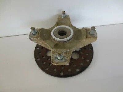 Kawasaki Bayou 300 1996 2x2 ATV usado OEM cubo de eje de rueda delantera  Foto 1 de 2