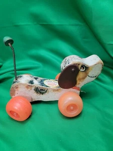 VTG FISHER-PRICE LITTLE SNOOPY DOG #693~PLASTIC SHOE '84-'89~PULL TOY see detail - Picture 1 of 5