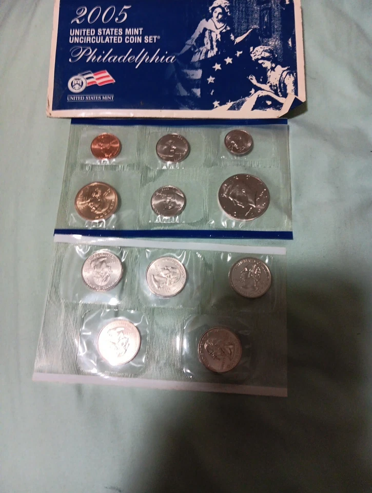 2005-P Partial U.S. Mint Uncirculated Coin Set 11 Coins Cellophane Sealed - Image 1 of 2