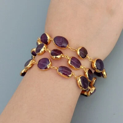 Brazalete envolvente chapado en oro con forma libre de amatista natural de 3 hilos 8" Foto 1 de 4