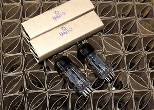 50x 6N6P-I = ECC99 E182CC Doble Triodo Tubo Soviético FECHA COINCIDENTE 04/1984 CAJA NUEVA - Imagen 1 de 3