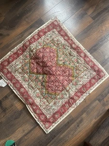 Copricuscino Euro Trapuntato Pottery Barn Zarina Rosso Floreale Boho 26" x 26" - Foto 1 di 3