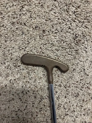 Titleist Acushnet Bullseye Kids Putter 28 Inches RH LH - Image 1 of 4