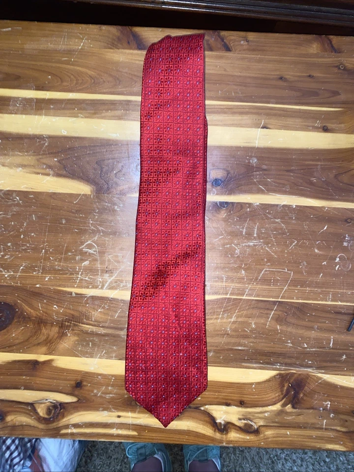 centeno firma parisina Foto 1 de 4