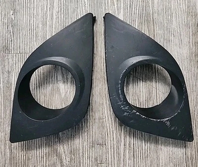 14-16 TOYOTA COROLLA CUBIERTA LUZ ANTINIEBLA + CARCASA PARACHOQUES DELANTERO PAR IZQUIERDA Y DERECHA OEM Foto 1 de 4