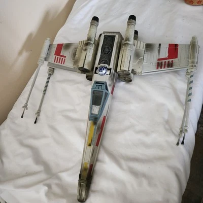 LUKE SKYWALKER X-WING - STAR WARS 2002 PANTANO DAGOBAH - Colección Saga con R2D2 Foto 1 de 4