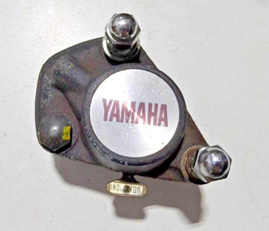 右前制动卡钳组件雅马哈 RD400 TX650 XS650 — 第 1/4 张图片