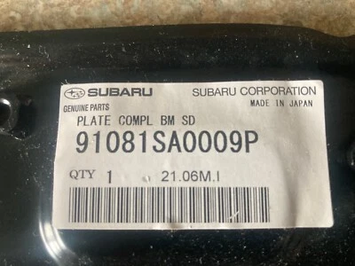Par de placas de tampa de para-choque dianteiro 03-08 Subaru Forester novo - Imagem 1 de 4